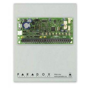 Paradox centrala de alarma paradox spectra sp7000, 16x 2 zone, 2 partitii, 4xpgm, comunicator telefonic incorporat, 32 coduri de utilizator
