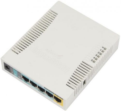 Router mikrotik rb951ui-2hnd, 128mb ram, 5xlan, 1xusb