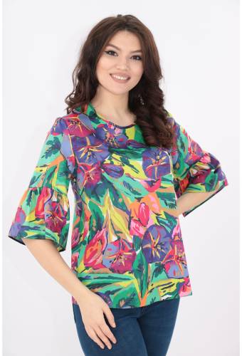 Bluza lejera cu print floral multicolor