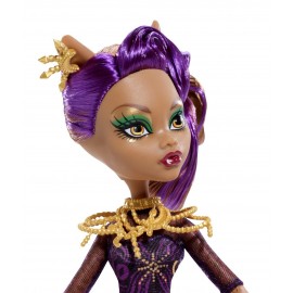 Clawdeen wolf - monster high frights camera action