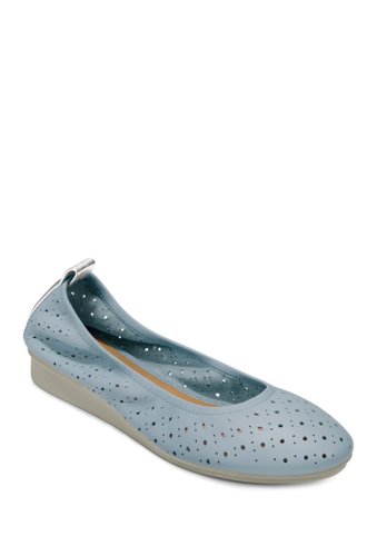 Incaltaminte femei aerosoles wooster perforated leather ballet flat - wide width available mid blue leather