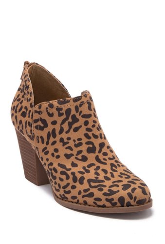 Incaltaminte femei carlos by carlos santana carmin leopard print block heel ankle boot tan
