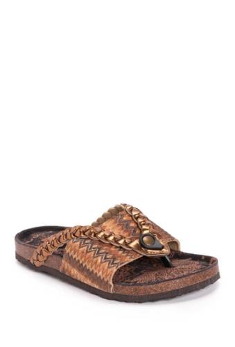 Incaltaminte femei muk luks elaine metallic patterned footbed sandal tan