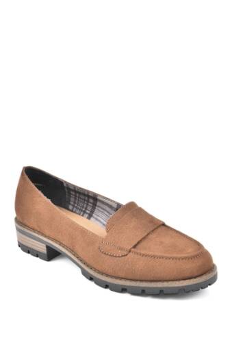 Incaltaminte femei white mountain footwear donahue slip on low heel loafer tobaccofabric